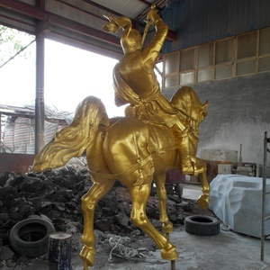Escultura de guerra dorada europea, Guerrero de fundición de bronce con estatua de caballo - Product Image 5