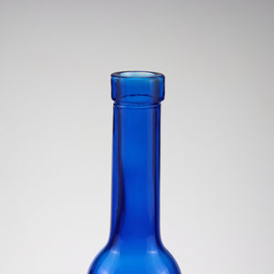 <span class=keywords><strong>Precio</strong></span> bajo y MOQ forma de gota <span class=keywords><strong>azul</strong></span> cobalto espíritu botella de vidrio botella de vino de fruta de alto y delgado de la botella de la bebida - Product Image 4