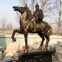 Décoration de jardin moderne en laiton antique, sculpture de bronze grandeur nature homme à cheval, statue animale en bronze, moulage artisanal