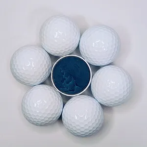 Pelotas de golf de torneo blancas de uretano suave de 3 piezas de alta calidad para uso en campos de golf