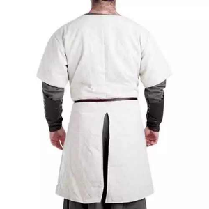 Hecho a mano Medieval Grueso Acolchado Gambeson Abrigo Tela de Algodón Media Manga Armadura Disponible a Precio Mayorista para Exportación - Product Image 2