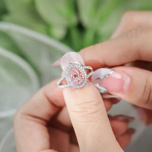 Anillo de Compromiso y Boda de Lujo en Oro Blanco Sólido de 18k Au750 con Diamante Ovalado Rosa Cultivado en Laboratorio, Certificado IGI, Joyería para Mujer - Product Image 2