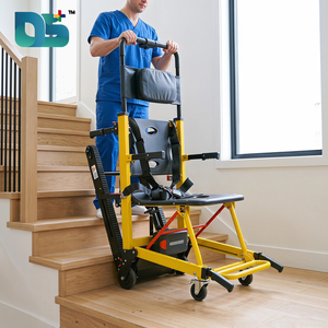 Véhicules médicaux tout-terrain accessibles, fauteuil roulant électrique léger à chenilles en caoutchouc pliables pour la maison - Product Image 5