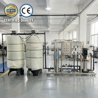 Station de traitement d'eau industrielle RO 4000L/H 4TPH avec PLC et pompe pour le traitement des eaux de puits et souterraines
