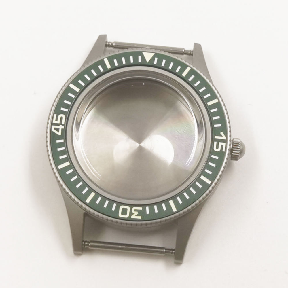 สีเขียว