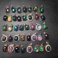 Pendentif en opale noire naturelle colorée en gros pour bijoux et cadeaux