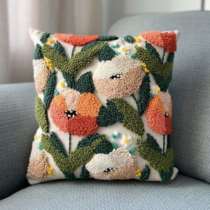 Oreiller personnalisé de luxe avec crochet brodé de fleurs mignonnes Coussin unique coloré de style moderne pour la décoration intérieure ou l'hôtel - Product Image 2