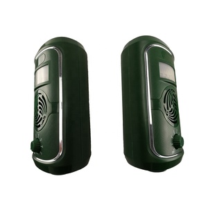 Répulsif Solaire Ultrasonique CE RoHS avec Capteur de Mouvement PIR, Chasseur de Taupes Électronique à 7 Niveaux, Étanche pour Extérieur, OEM - Product Image 6