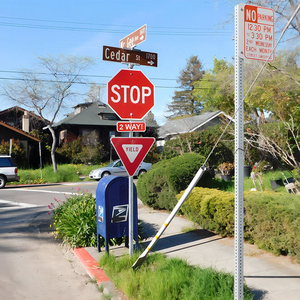 Señal de Tráfico Reflectante Personalizada de 'NO ESTACIONAR' para Carreteras, Estacionamientos Municipales, Regulación de <span class=keywords><strong>Seguridad</strong></span> - Product Image 4