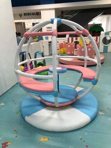 Chaise pivotante non électrique personnalisée LB-GC1200 pour 5 enfants, équipement de jeu intérieur souple pour aires de jeux, écoles et parcs d'attractions intérieurs - Product Image 2
