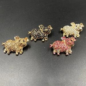 Livraison gratuite mignon <span class=keywords><strong>cochon</strong></span> strass <span class=keywords><strong>broche</strong></span> et épingles accessoires de mariage bijoux de mode - Product Image 3