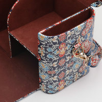 Boîte à Gâteaux de Lune Carrée Portable en Cuir PU Écologique de Luxe, Faite à la Main avec Gaufrage et Lamination Mate, Certifiée BSCI, Personnalisable pour Nouilles