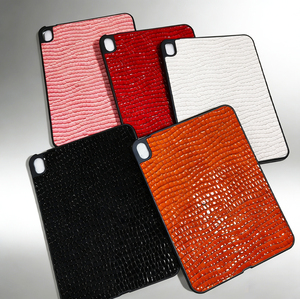 La última funda protectora plana anticaída de lujo con diseño de lagarto brillante, compatible con iPad Pro/iPad Mini. - Product Image 1