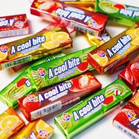 Goma de Mascar Súper Fresca con Sabor a Frutas Mixtas y Menta, en Forma de Almohada, Rellena de Gelatina en Botella