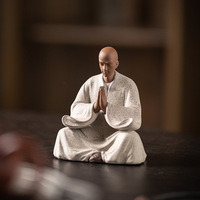 Figurine de moine assis en poterie Zisha créative - Pièce décorative de style chinois d'inspiration zen pour les cérémonies du thé