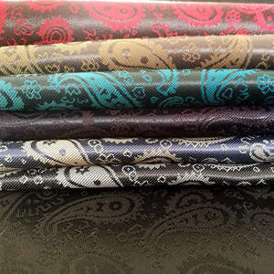 <span class=keywords><strong>2023</strong></span> <span class=keywords><strong>marché</strong></span> indien flamme arbre 100% Polyester Jacquard Dobby Taffetas Imperméable Pour Doublure De Veste - Product Image 3