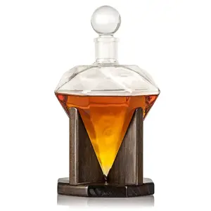 Làm Bằng Tay Hình Trái Tim Kim Cương Whiskey Decanter Set Với Chủ Gỗ