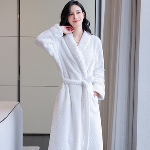 Accappatoio di Lusso in Flanella per Donna, Maniche <span class=keywords><strong>Lunghe</strong></span>, <span class=keywords><strong>Taglie</strong></span> <span class=keywords><strong>Forti</strong></span>, Termico, con Colletto Rovesciato, per Hotel e Centri Estetici, Autunno Inverno - Product Image 1
