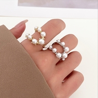 Offre Spéciale blanc Double couche perle anneaux pour femmes mode exagérer grand géométrique cristal réglable anneau mariage bijoux cadeau