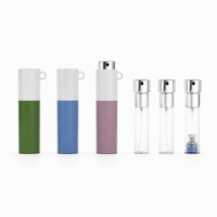 Atomiseur de parfum portable rechargeable de 5 ml avec remplissage par le bas, crochet et porte-clés personnalisé pour le voyage