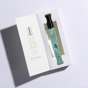 JEAN <span class=keywords><strong>MISS</strong></span> Parfum pour femme, brume parfumée douce, taille standard, vaporisateur, longue tenue, style moderne, senteurs de rose, de fruits, de lait et de citron - Product Image 1