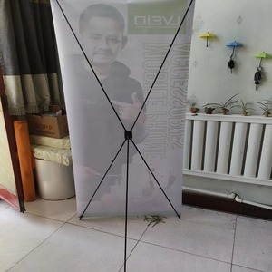 מעמד תצוגה מתכתי לכרזות פרסום מדגם Tanyi TY-X2, סיטונאי מהמפעל, להרכבה עצמית, לשימוש פנים/חוץ - Product Image 3