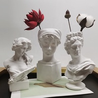 Prêt à expédier salon décoratif sculpture résine décoration vases dieu grec vases en résine pour la décoration intérieure