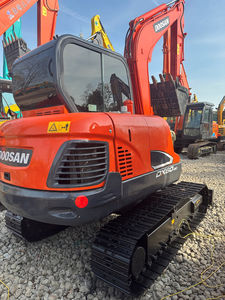 Mini-excavatrice Doosan Dx60-9c d'occasion, composants principaux : moteur, pompe, boîte de vitesses, moteur à engrenages - Machine d'origine à vendre - Product Image 6