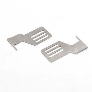 Nouvelles pièces de machine à coudre : Plaque de guidage en fer <span class=keywords><strong>pour</strong></span> ligne foncée avec <span class=keywords><strong>pied</strong></span> presseur - Product Image 4