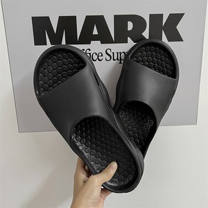 Beach Sandals for Men Outdoor Summer New Style Breathable Anti-Slip Thick Sole Height-Enhancing Flat Strap Casual <b>Slippers</b> - Product Image 3