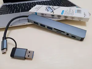 Multi-port USB Hub 3.0 5W PD to usb adapter laptop docking station with Card Reader 8 in 1 Usb c Hub splitter