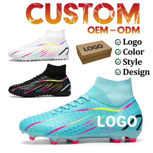 Scarpe da Calcio con Tacchetti Lunghi Personalizzate, Resistenti all'Usura e Antiscivolo, per Allenamento e Competizione Quotidiana - Product Image 1