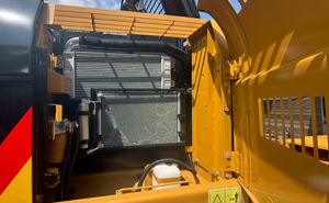 รถขุดไฮดรอลิกมือสองญี่ปุ่นแท้ Caterpillar 320D ขนาด 20 ตัน แบบตีนตะขาบขนาดกลาง สำหรับงานก่อสร้างถนน - Product Image 5