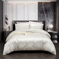Housse de couette blanche de luxe en satin de soie jacquard rayé King Size Ensemble de literie pour hôtel