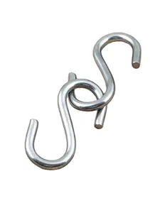 خطاف على شكل حرف S من الفولاذ المقاوم للصدأ للاستخدام المنزلي وللمطبخ اليومي من المصنع بشماعة معدنية
