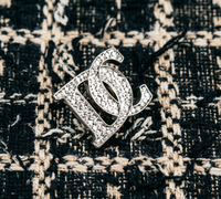 Étiquette Métallique Personnalisée de Luxe avec Strass, Lettres Entrelacées, Plaqué Or, pour Sacs de Créateurs, Vêtements, Chaussures et Accessoires