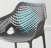 Vente en Gros Nouveau Design Moderne Pas Cher Restaurant Salle À Manger Café Moulé Pp Chaise De Salle À Manger En Plastique Empilable en Soldes