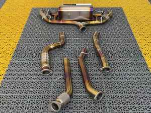 Système de tuyau d'échappement électronique automobile Catback de qualité supérieure à bas <span class=keywords><strong>prix</strong></span> TitaniumTop pour <span class=keywords><strong>Alfa</strong></span> <span class=keywords><strong>Romeo</strong></span> <span class=keywords><strong>Giulia</strong></span> 2.0T à partir de <span class=keywords><strong>2017</strong></span> - Product Image 4