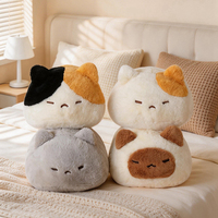 En stock : Jouets en peluche chat noir, poupées douces chat orange, animaux de ferme en peluche Calico, oreiller en forme de chat gris, décoration de canapé, personnalisable