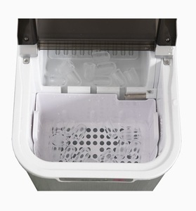 ETL CE GS RoHS LFGB Modelo Mais Vendido 1.0L <span class=keywords><strong>Mini</strong></span> Fabricante De Gelo Portátil e Balas ou Nuggets <span class=keywords><strong>Ice</strong></span> <span class=keywords><strong>Maker</strong></span> - Product Image 3