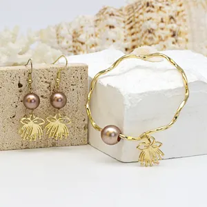 Fashion Jewelry 18K Gold Plated Brass Wave Bracelet Hawaiian Style Irregular Charm Pearl Bangle Earrings Set