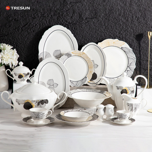 Juego de Vajilla de Lujo Personalizable para Realeza, Vajilla de Porcelana China con Borde Dorado, Juego de Platos, Tazas y Tazones de Cerámica - Product Image 1