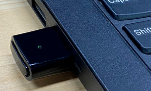 Hokyiot phổ không dây BLE BT Adapte Dongle <span class=keywords><strong>Receiver</strong></span> USB Bluetooth 5.1 Adapter cho máy tính <span class=keywords><strong>PC</strong></span> máy tính xách tay - Product Image 5