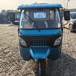 Mototaxi Triciclo Abierto Motorizado Personalizado con Llanta de Repuesto, Larga Distancia, Durabilidad, Transporte Urbano, Gasolina, Tuk Tuk - Product Image 5