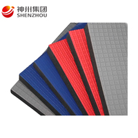 Panneau d'isolation en mousse de caoutchouc PVC NBR coloré, noir, rouge, bleu, flexible, insonorisant, mousse élastomère, feuille d'isolation thermique