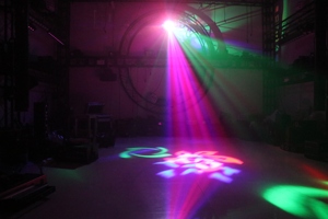 Proyector de animación de haz láser de 10W para DJ, decoraciones navideñas, iluminación de efecto de escenario de fiesta Disco para espectáculos de música de Bar - Product Image 3