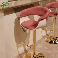 Tabouret de bar commercial haut de gamme, chaise de comptoir rembourrée, base métallique réglable pour mobilier hôtelier