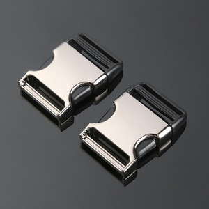 Hebilla de Liberación Lateral Metálica Jiuyuan Plateada de 25 mm para Bolsos, Duradera y Ajustable - Product Image 1