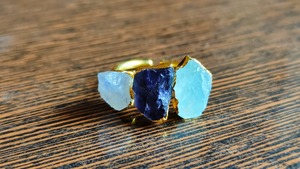 Anillos de moda de latón rodio de oro de 18 quilates de tres piedras preciosas gruesas de piedra natal cruda anillos de joyería para mujeres anillos ajustables de 14K - Product Image 2