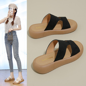 Nouvelles sandales d'été 2025 à semelle épaisse antidérapante et confortable pour femme, style rétro, polyvalentes, à semelle souple, pour la plage 916 - Product Image 6